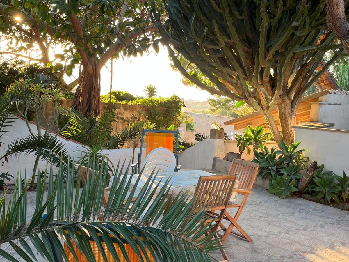 Il Giardino Della Falena Villa Favignana Bagian luar foto